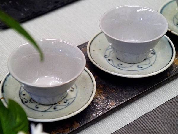 Q8青花杯托小盤-6.JPG