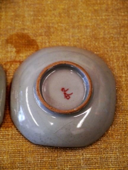 W81-2九谷燒杯托-5.JPG