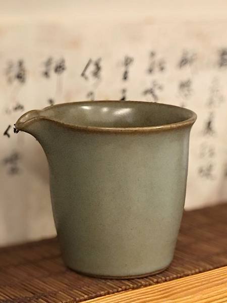 N38陶綠釉茶盅-1.jpg