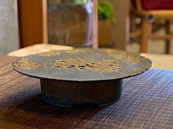 B32墨金二式壺承-2.jpg