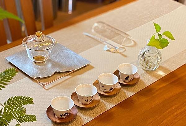 淺鵝黃菱紋茶巾組-2。.jpg
