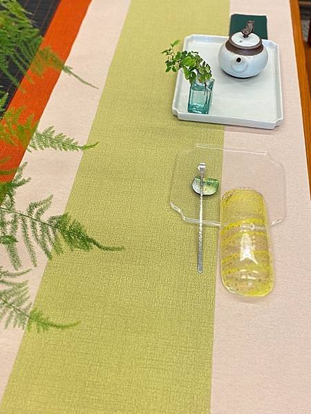 芹草綠茶巾-3.jpg