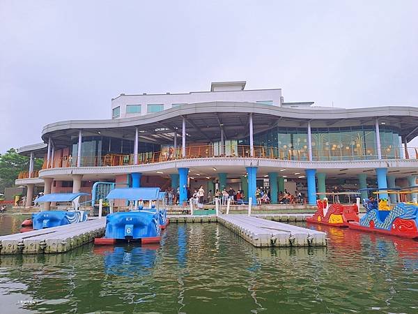 ღ『桃園龍潭。寵物親子景點』龍潭觀光大池一日遊（廣大停車場『