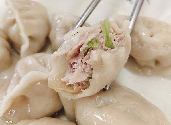 ღ『新竹北區。美味食記餐廳』吳家麵（傳統古早味麵食功夫麵／海