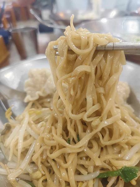 ღ『新竹北區。美味食記餐廳』吳家麵（傳統古早味麵食功夫麵／海