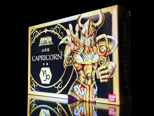 2003年 カプリコーンシュラ 聖闘士聖衣大系 黄金聖衣 聖