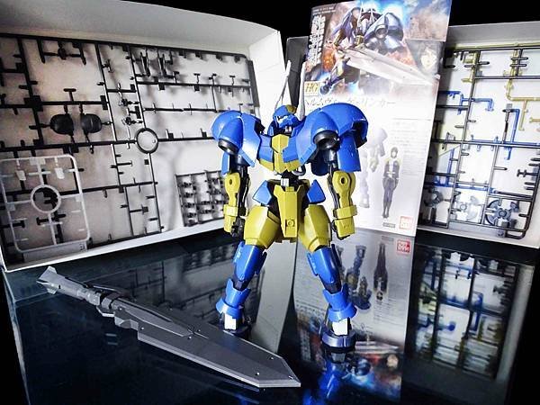 2017年 ヘルムヴィーゲ・リンカー 型式番号： V08RE