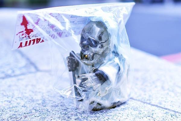 Dr. モータリティ  クリス・トレビノ  シークレットベース マーブルを流した二重整形 ( 高さ約 13 cm ) ULTIMATE Dr.MORTALITY  HOR