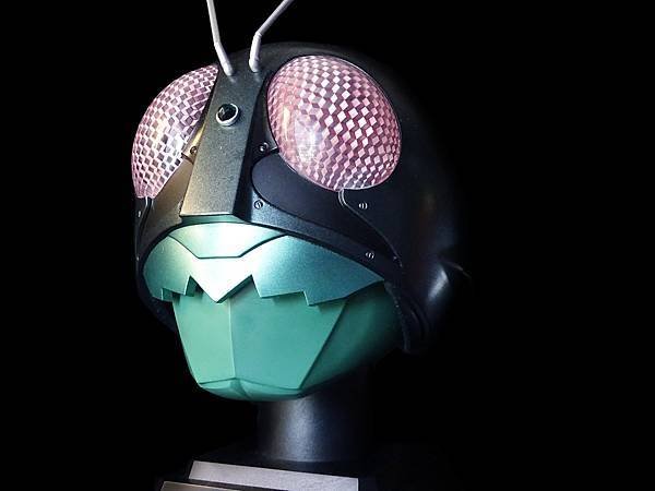 2007年 仮面ライダー旧1号 ライダーマスクディスプレイ  ( 高さ約  26 cm )  假面騎士 舊1號 頭像 KAMEN RIDER 1 BANPRESTO  R