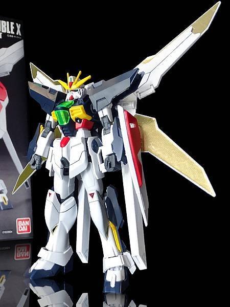 2013年 ガンダムダブルエックス  機動新世紀ガンダム X