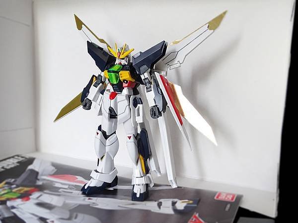 2013年 ガンダムダブルエックス  機動新世紀ガンダム X