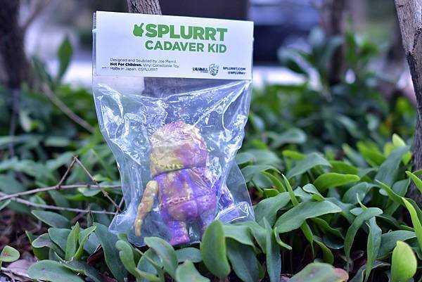 2018年 ルルベルトイズ　ソフビ 紫成型%2Fグリッターシート  黄色 ( 高さ約 9 cm ) SPLURRT  CADAVER KID LULUBELL TOYS  D