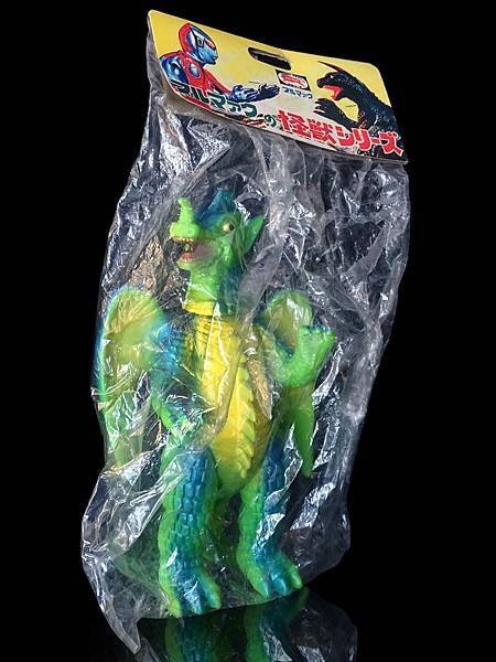 1998年 古代超獣 カメレキング ウルトラマンAの登場怪獣