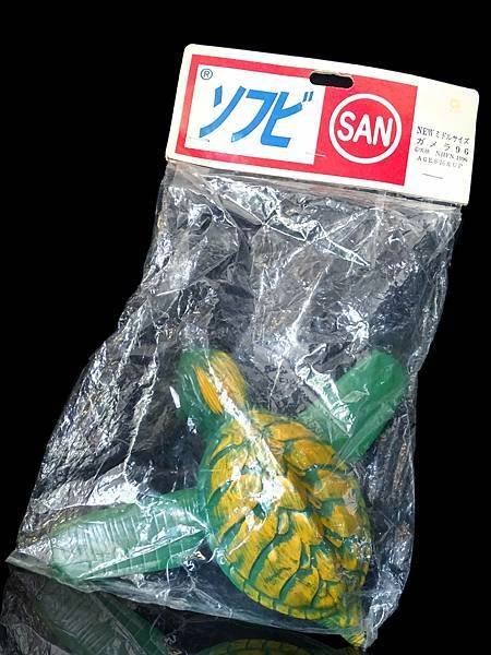 abb66661996年 ガメラ 96  NEWミドルサイズ