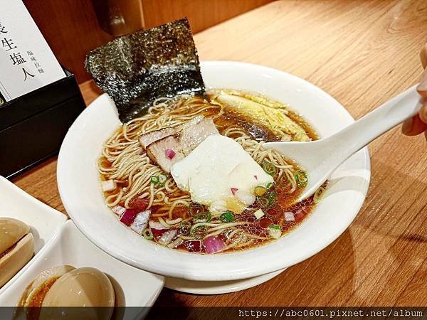平價拉麵店