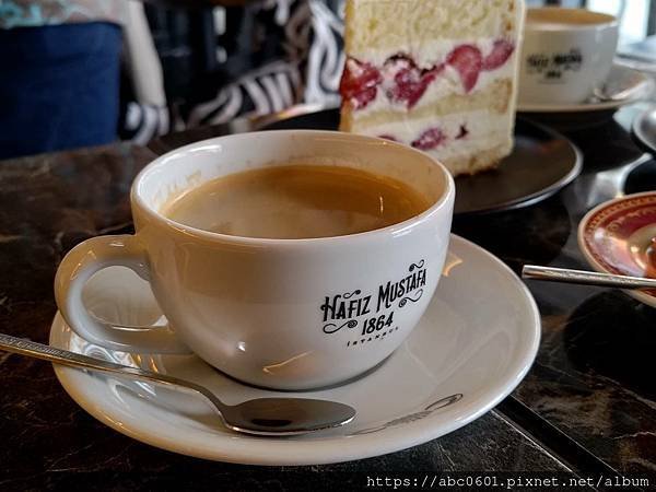 【土耳其】伊斯坦堡必喝下午茶！Hafiz Mustafa 1