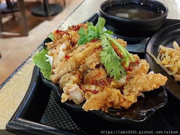 板橋大遠百美食
