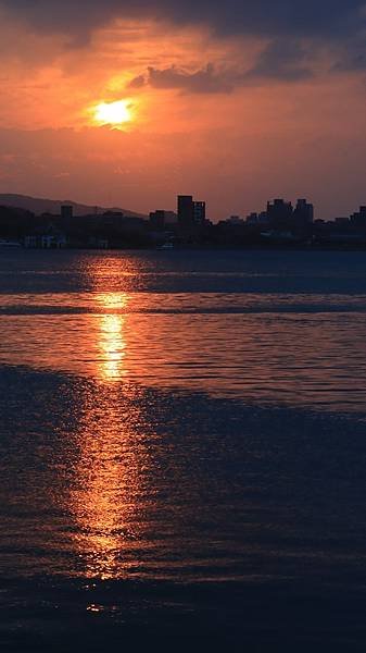 為天地寫日記(淡水夕陽)(2024.01.01)