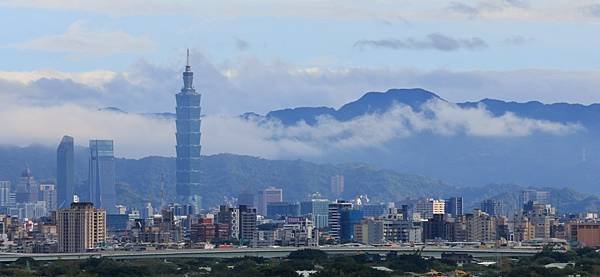 為天地寫日記(陽明山雲瀑、關渡平原割稻、宇宙大覺者、微笑葉子