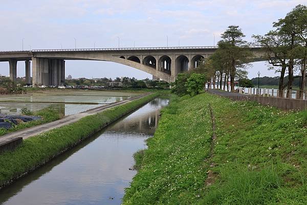 主播的育兒日記(龍年年初三，冬山河、仙女棒)(2024.02