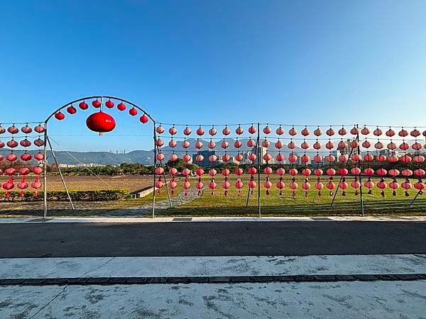 為天地寫日記(法鼓山水月道場、佛光山安國寺、關渡靜思堂)(2