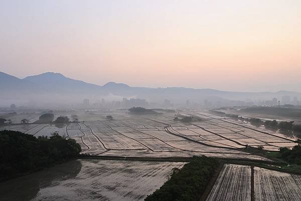 為天地寫日記(關渡平原起霧)(縮時)(2024.03.04)