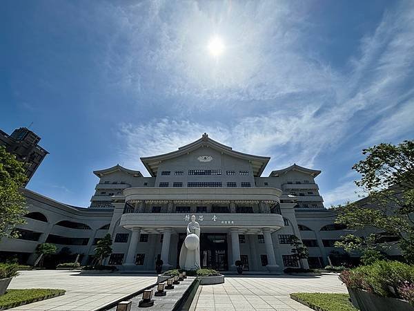 為天地寫日記(關渡靜思堂與關渡平原、觀音山夕陽)(2024.