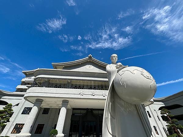 為天地寫日記(關渡靜思堂與關渡平原、觀音山夕陽)(2024.