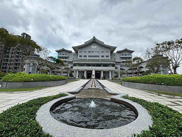 為天地寫日記(天堂鳥、蒜香藤、美人蕉)