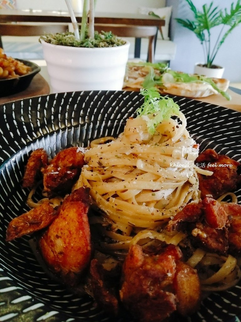 18小巨蛋美食Munchies Cafe美式餐酒館菜單.jpg