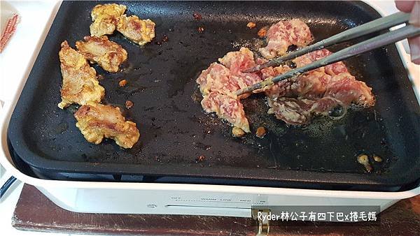 bruno電烤盤食譜 鹹酥豬是鹹酥雞的一種5.jpg