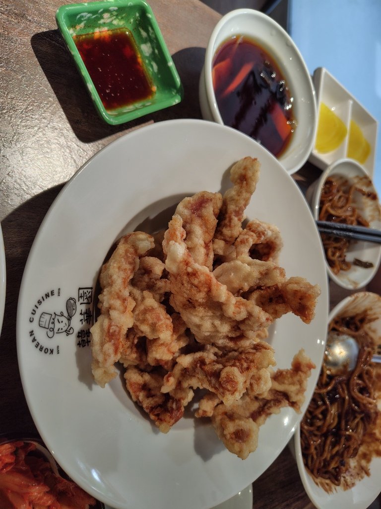 [分享]韓華園 韓式中華料理，必吃海鮮炒碼麵、糖醋肉、炸醬麵