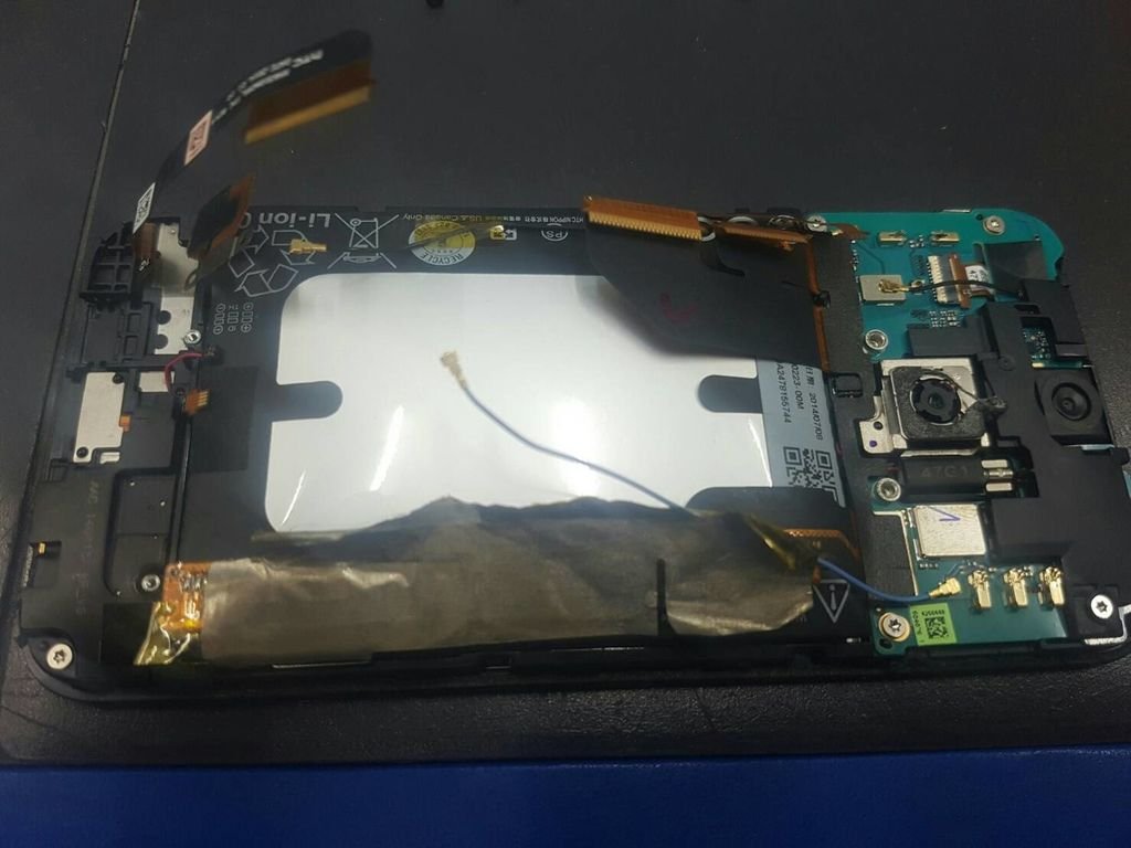 47.蝴蝶2 B810X 電池膨脹行動炸彈-6.jpg