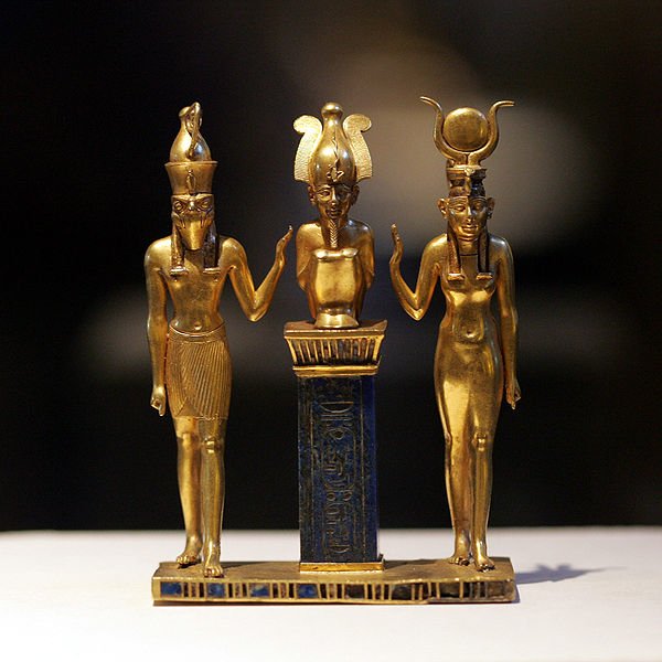 600px-Jewel_Osiris_family_E6204_mp3h9199