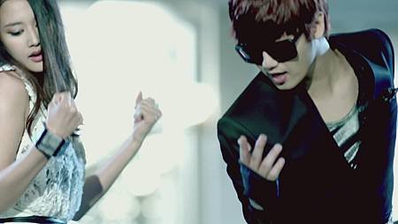 허영생 HEO YOUNG SAENG - LET IT GO 1080p.mp4.98e67875770144f14622.jpg