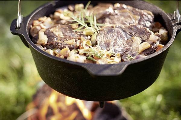 petromax-dutch-oven-12-3.jpg