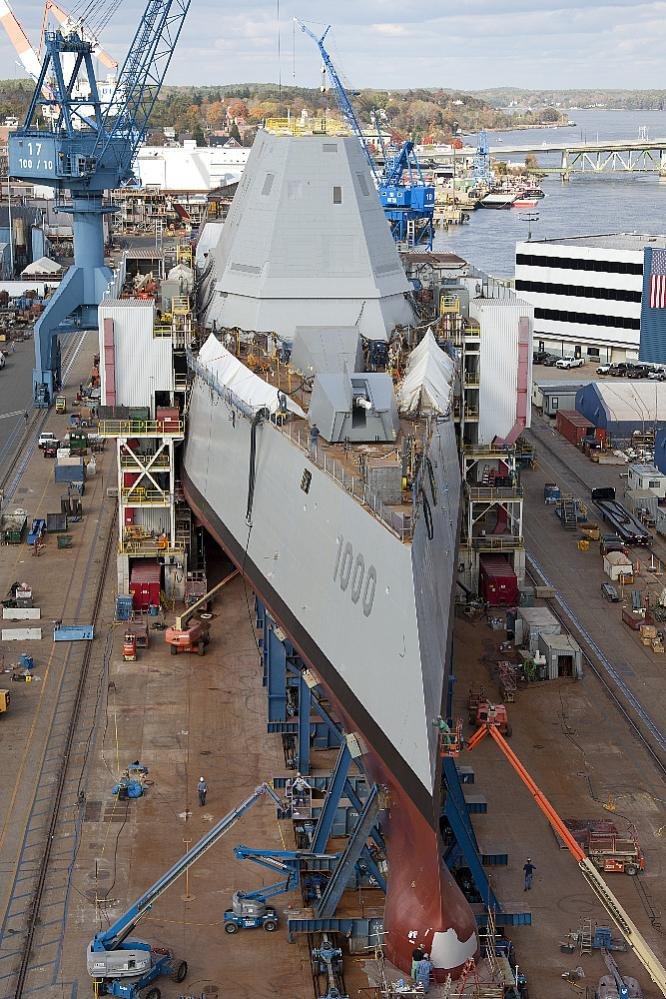 DDG1000-Zumwalt (2)