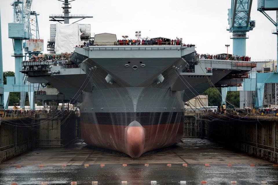 20131011-USS Gerald R. Ford(CVN-78) (2)