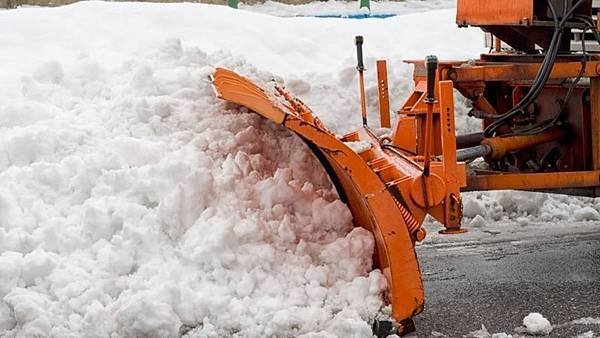 snowplow2.jpg