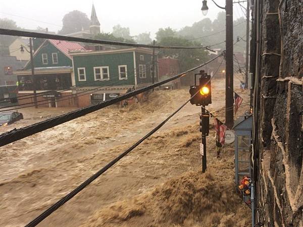 Ellicott City flood1.jpg