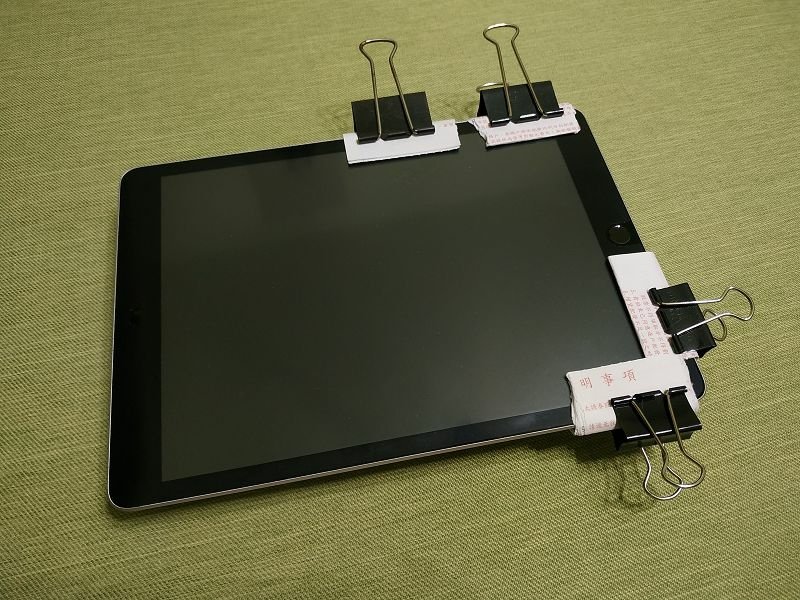 IMG_20221001_050411(001).jpg - 20221001_重黏iPad9面板