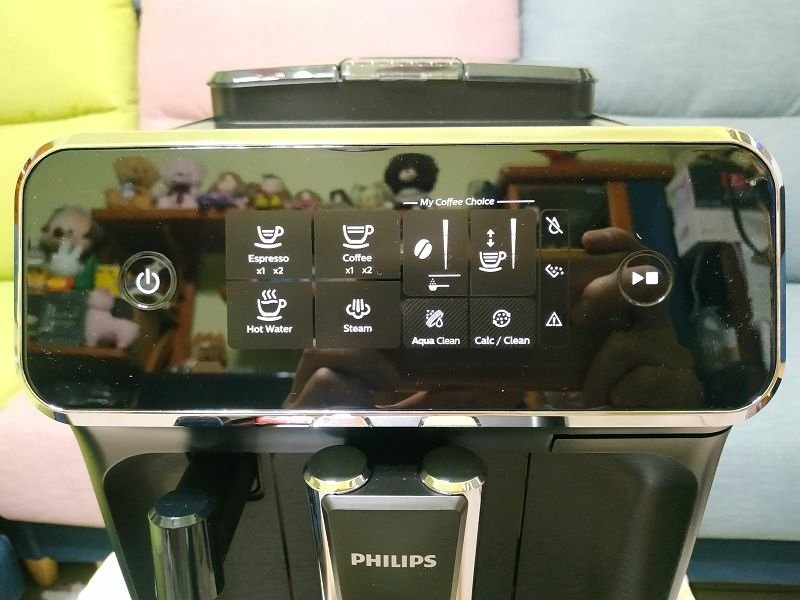 IMG_20210428_185244(001).jpg - 20210428_PHILIPS_EP2220全自動義式咖啡機開箱