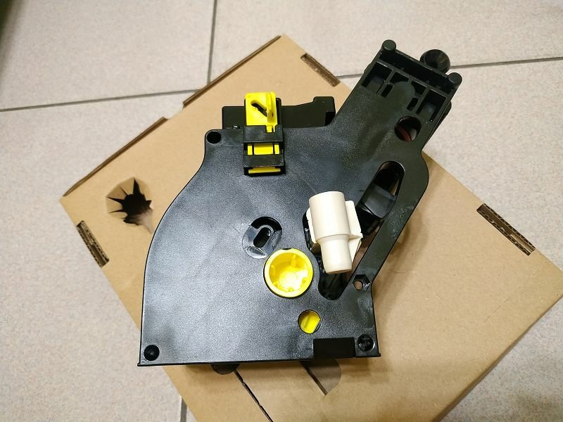 IMG_20210428_191643(001).jpg - 20210428_PHILIPS_EP2220全自動義式咖啡機開箱