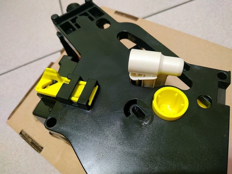 IMG_20210428_191725(001).jpg - 20210428_PHILIPS_EP2220全自動義式咖啡機開箱