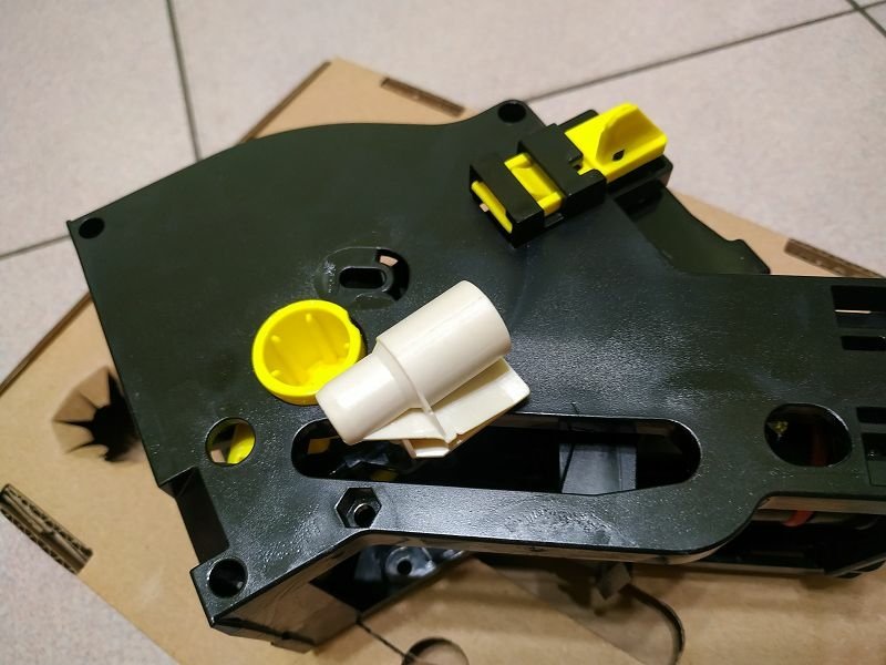 IMG_20210428_191731(001).jpg - 20210428_PHILIPS_EP2220全自動義式咖啡機開箱