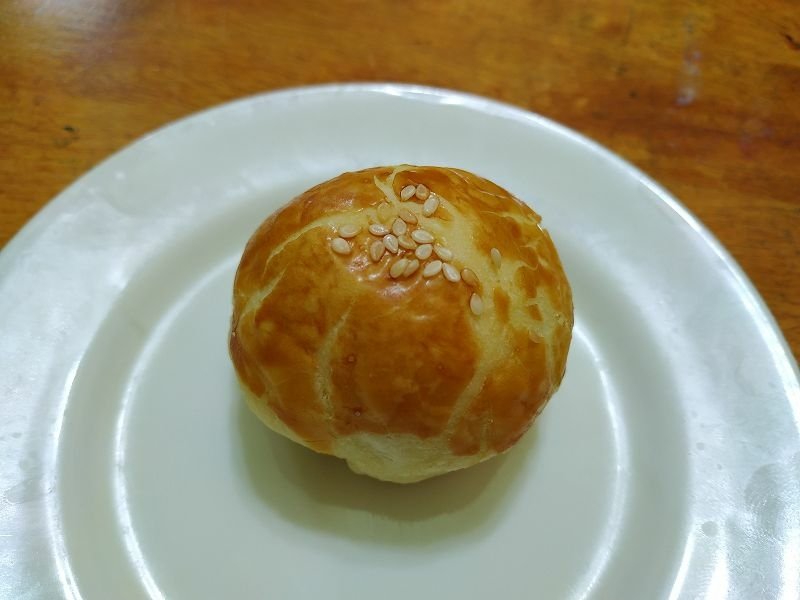 IMG_20201003_162946(001).jpg - 20201003_阿默蛋糕_蛋黃酥