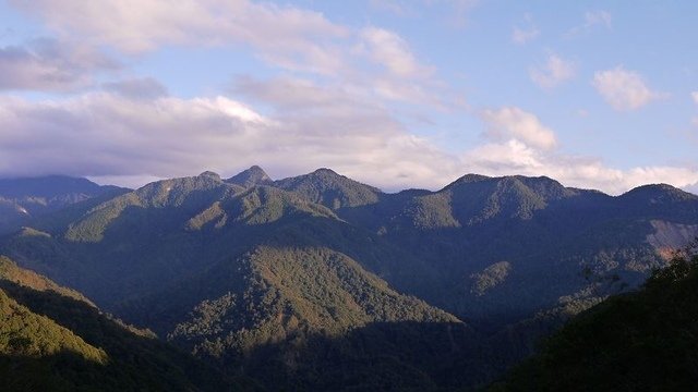 2019-11-22 16-27-42(001).jpg - 20191122_觀霧_觀霧山莊_茶花莊_觀景雙人房