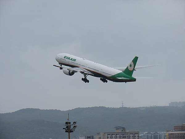 20230903_桃園_桃園機場看飛機