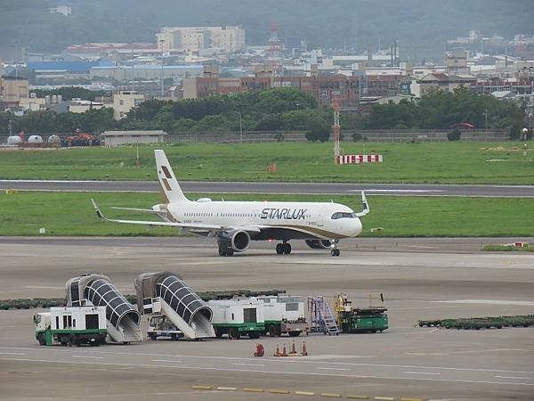 20230903_桃園_桃園機場看飛機