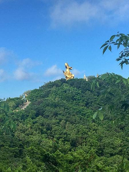 靈鷲山觀音像